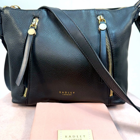 RADLEY LONDON Handbags - Radley London Black Leather Fountain Road Ziptop Crossbody Bag